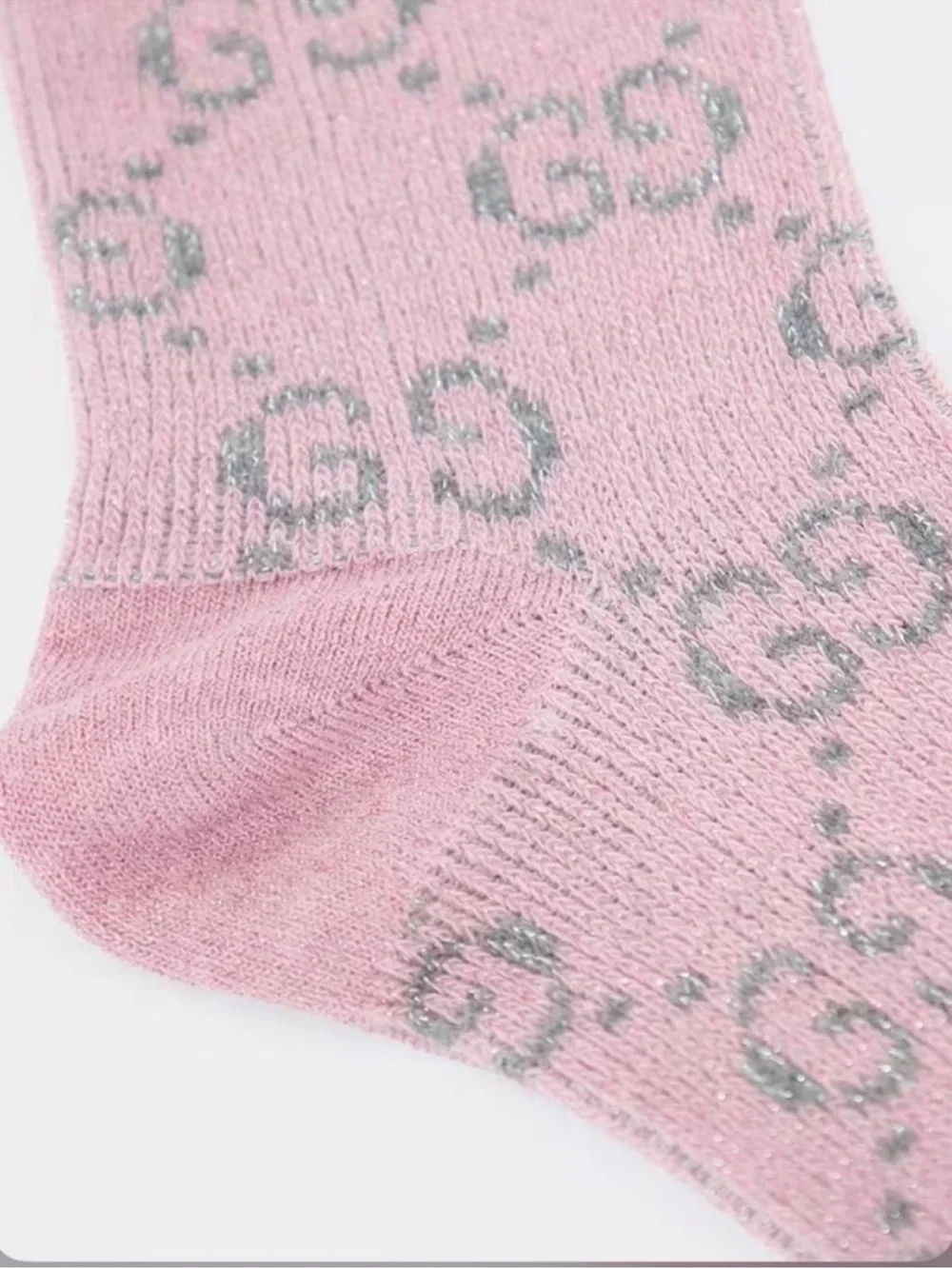 NWOT Gucci Pink Logo Knit Crew Socks